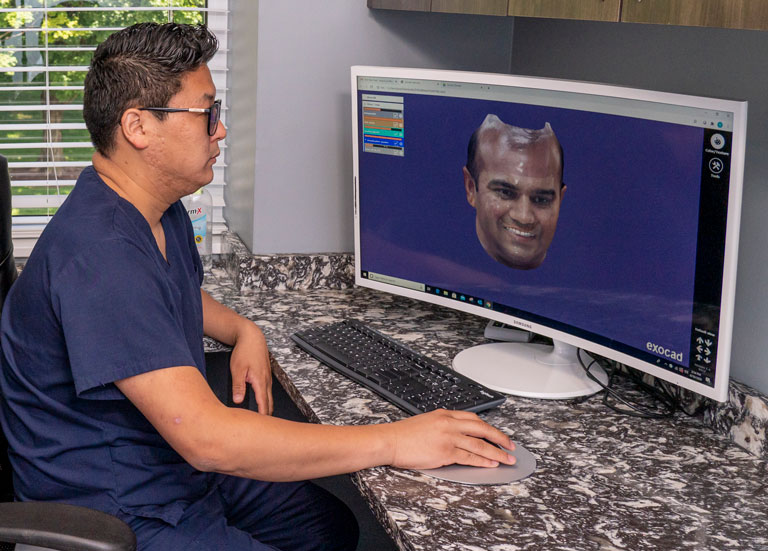 Showing patient a 3D model of her face